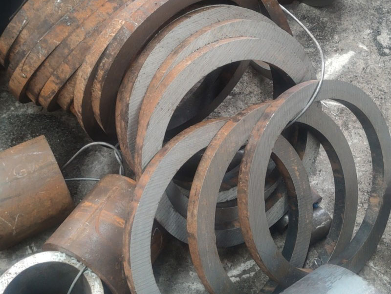 兴化42CrMo无缝钢管切割